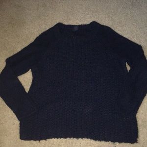 NWOT GAP Women's Navy Blue Knit Sweater (size L)